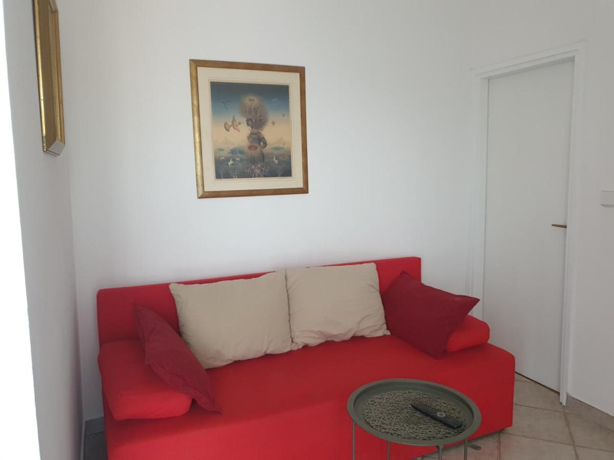 Apartments Lav Umag Bilik gambar