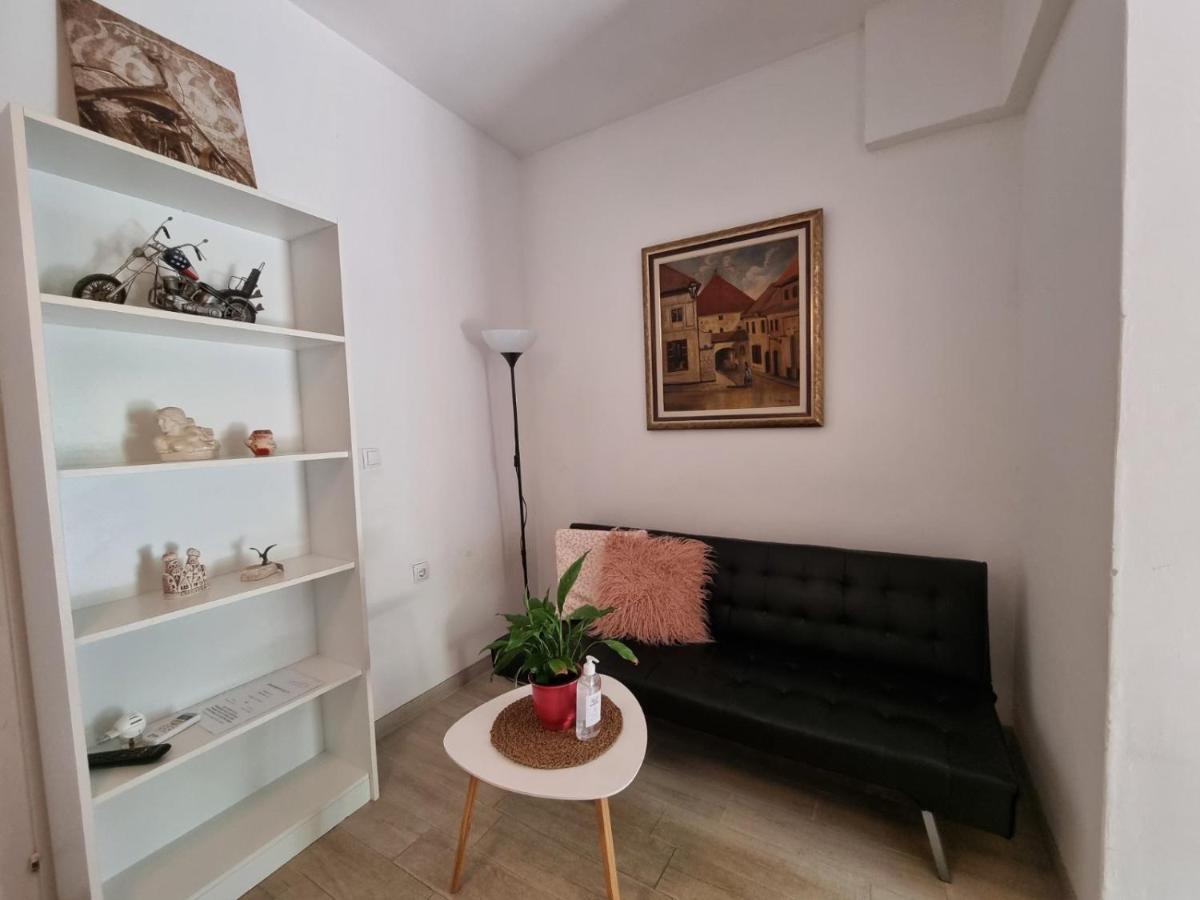 Apartments Lav Umag Luaran gambar