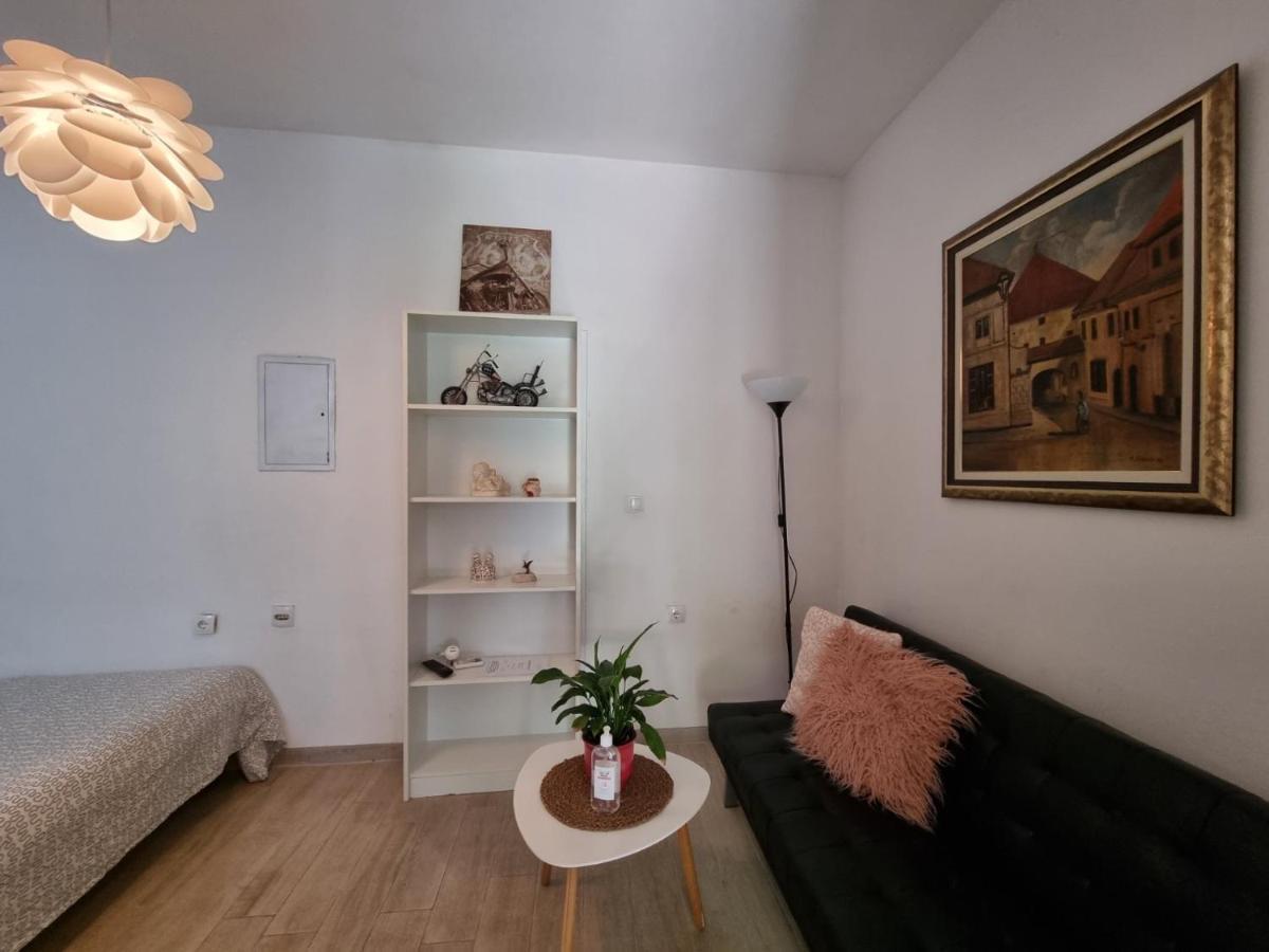 Apartments Lav Umag Luaran gambar