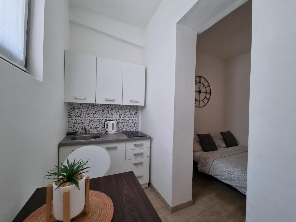 Apartments Lav Umag Luaran gambar